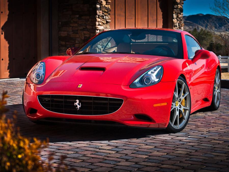  Ferrari California 2009 года  (US) (фото 4 из 14)
